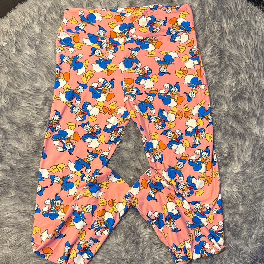 LuLaRoe Pink Leggings with Donald Duck Print